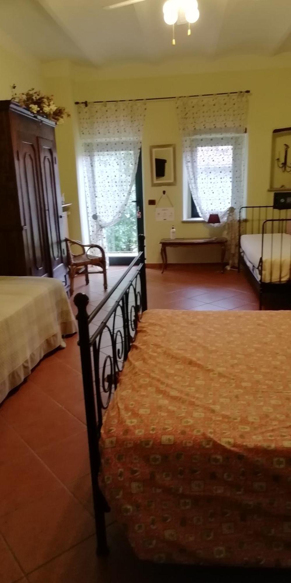 Bed&Breakfast La Siepe Pinerolo Zimmer foto